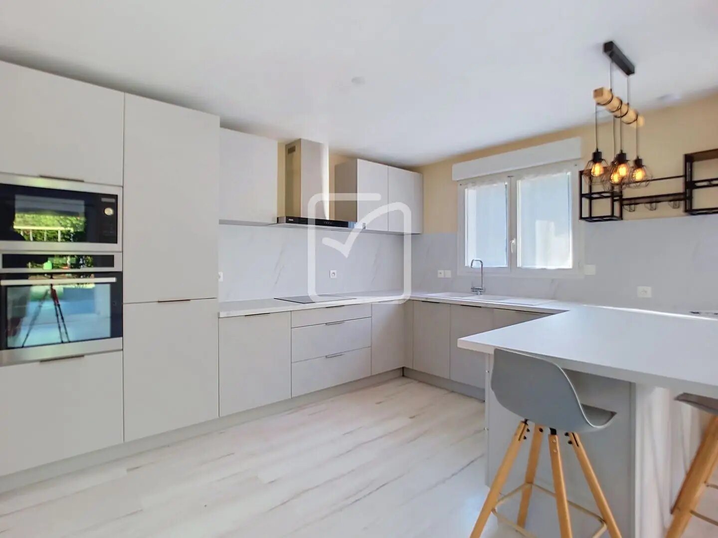 Maison à vendre, 143m², Publier