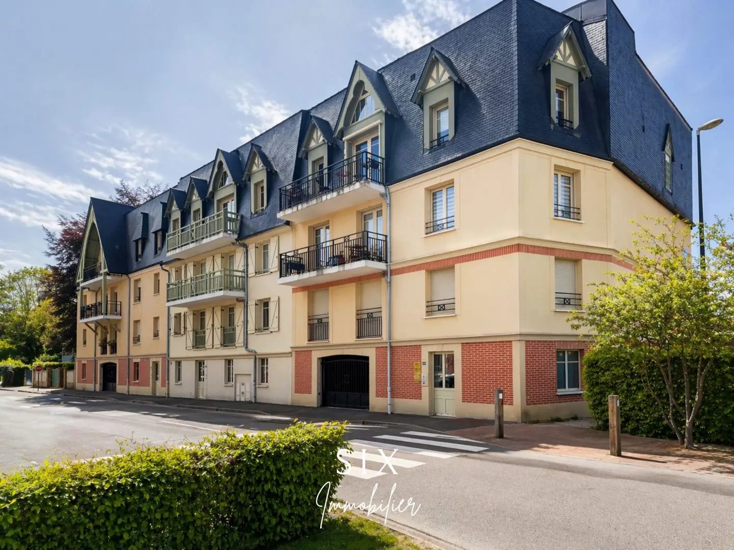 Appartement à vendre, 97m², Pont-l'Evêque