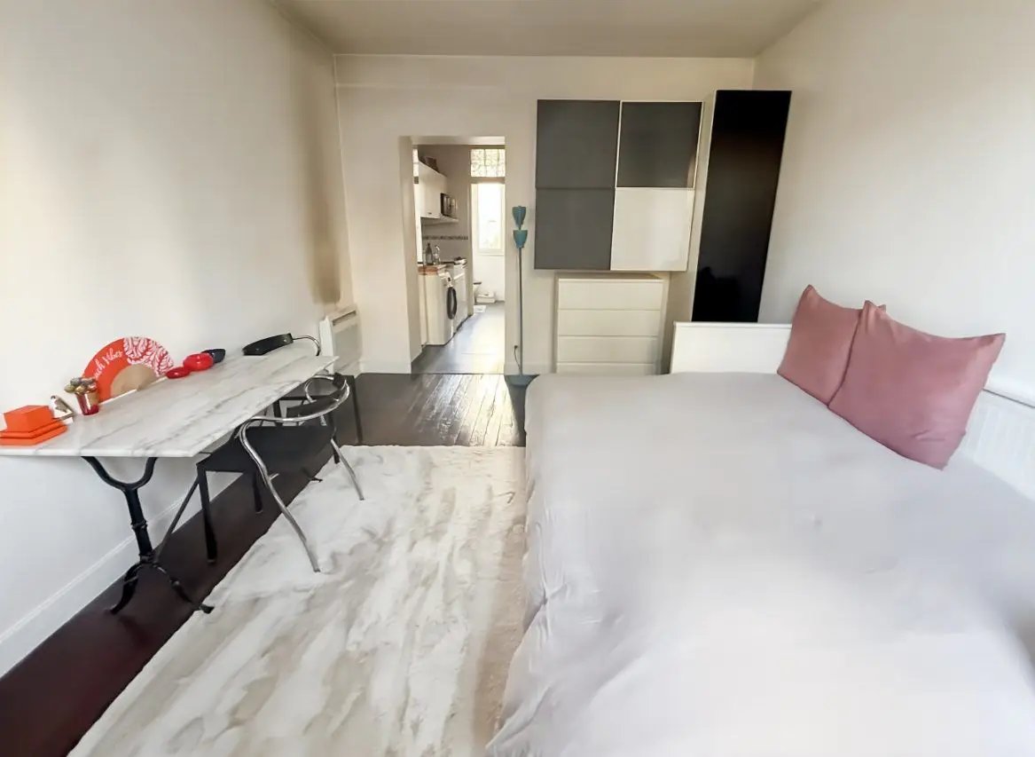 Appartement à vendre, 22m², Courbevoie
