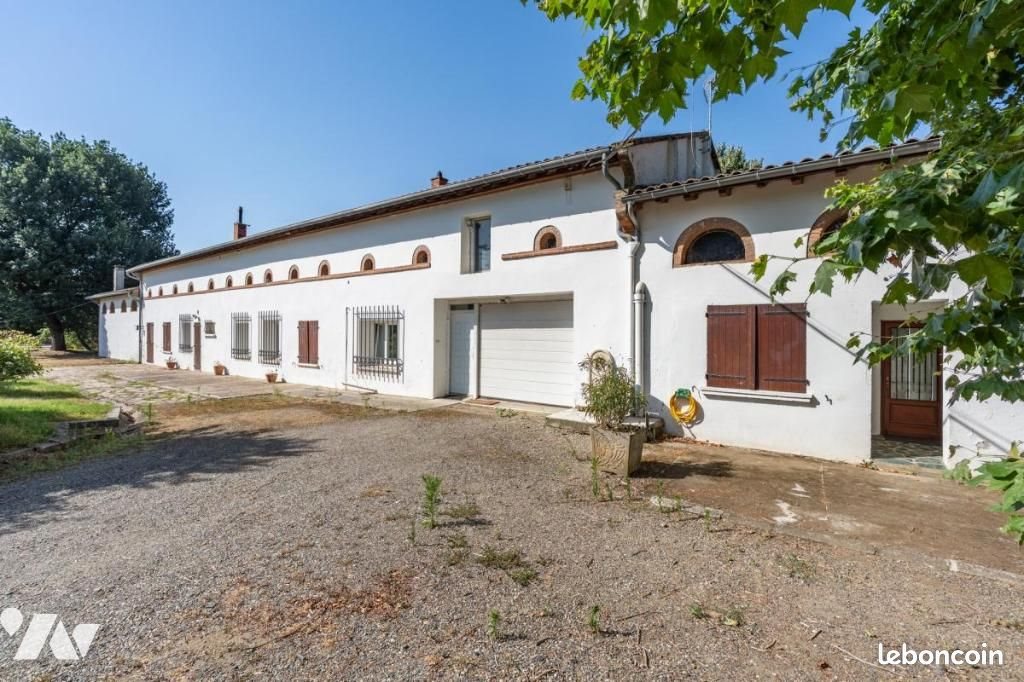 Maison à vendre, 340m², Belberaud