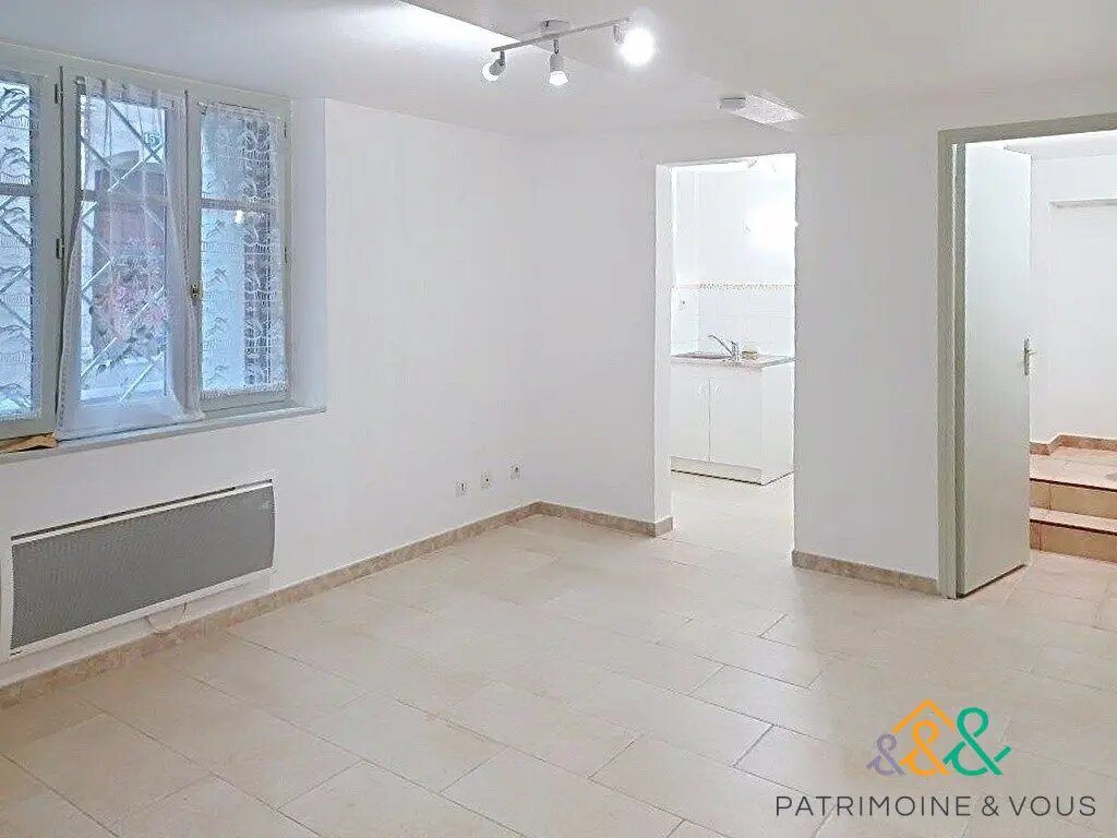 Appartement à vendre, 341m², Beaucaire