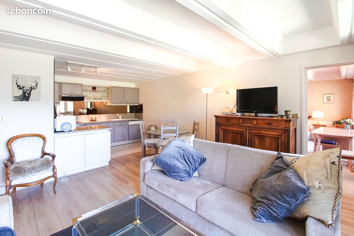 Appartement à vendre, 77m², Arâches-la-Frasse (Les Carroz d'Arâches)