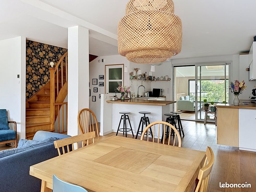Maison à vendre, 132m², Templemars