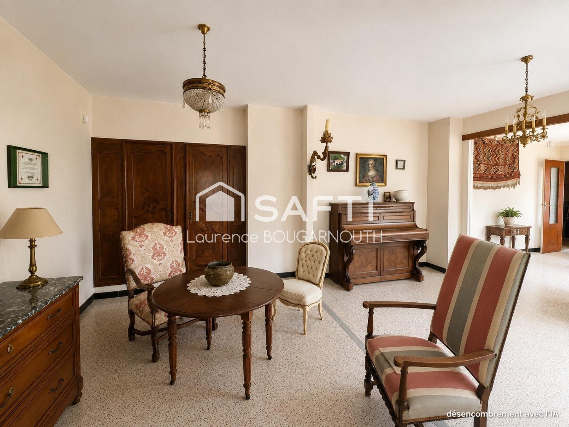 Maison à vendre, 137m², Cavillargues