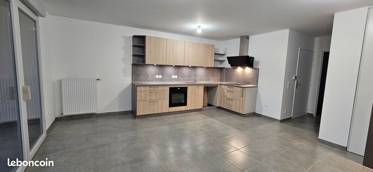 Appartement à louer, 62m², Soucieu-en-Jarrest