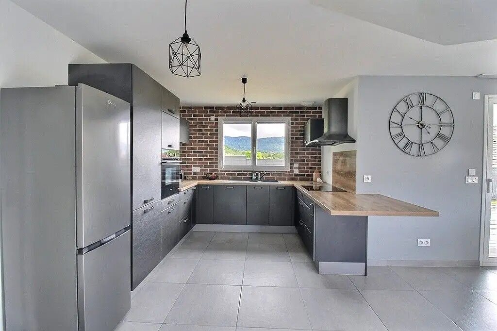 Maison à louer, 120m², Allinges