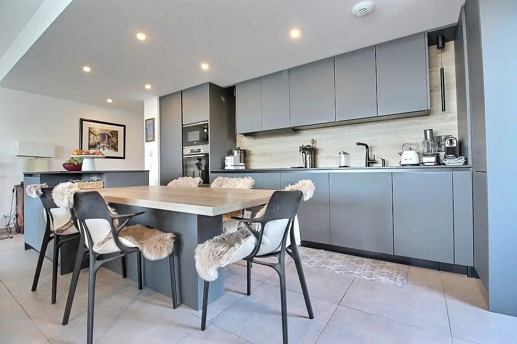 Appartement à vendre, 97m², Évian-les-Bains