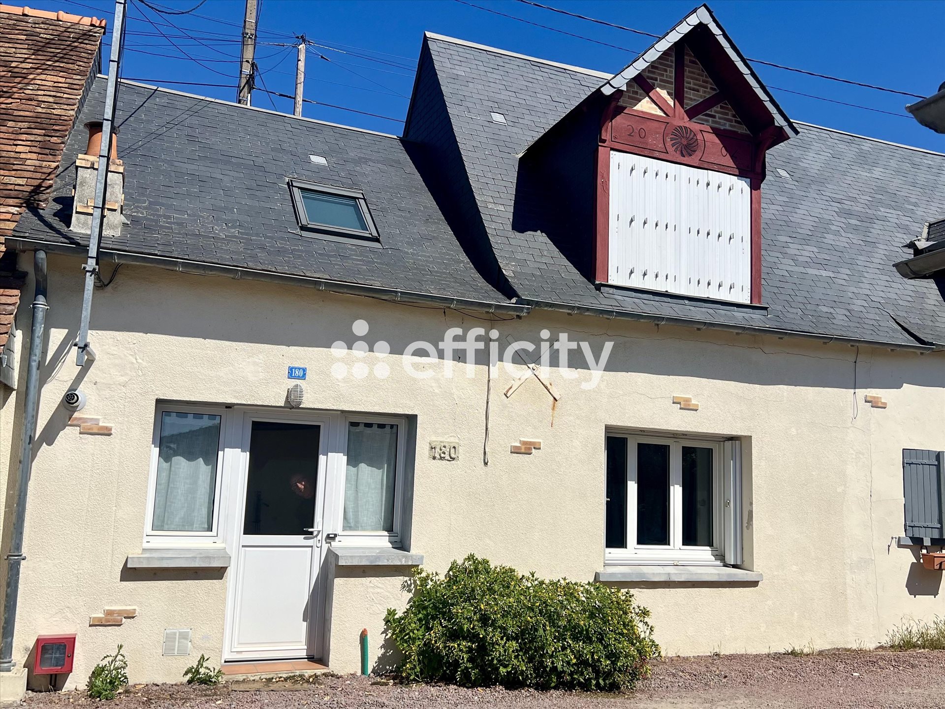 Maison à vendre, 4m², La Riche