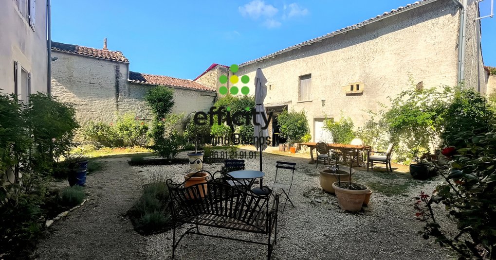 Maison à vendre, 9m², Aigre