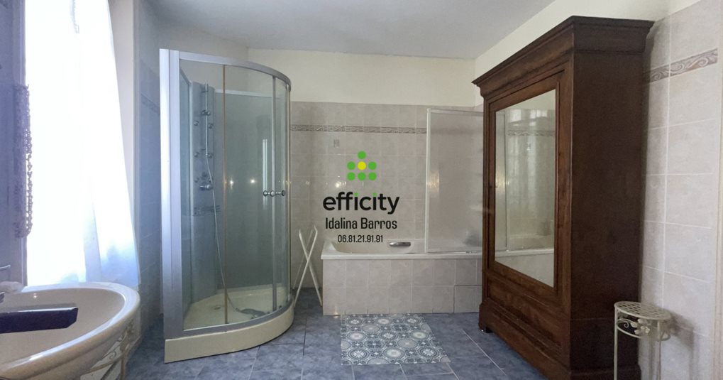 Maison à vendre, 92m², Aigre