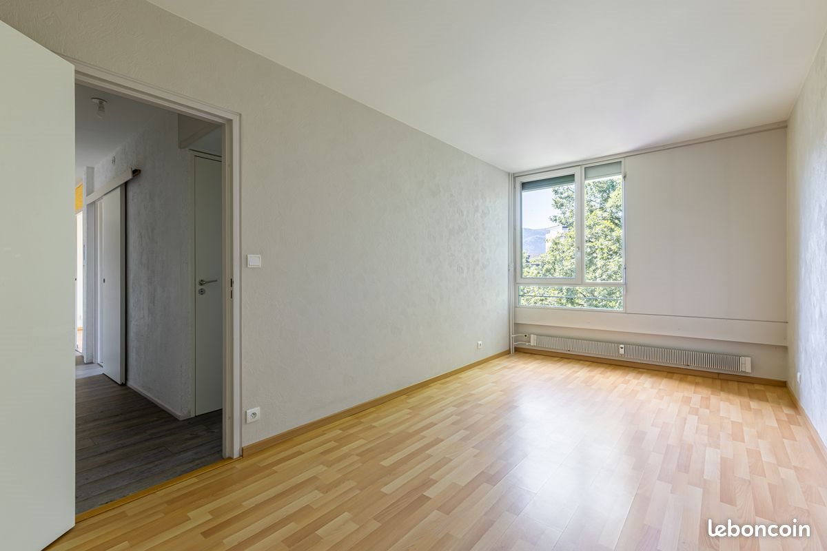 Appartement à vendre, 65m², Quintal