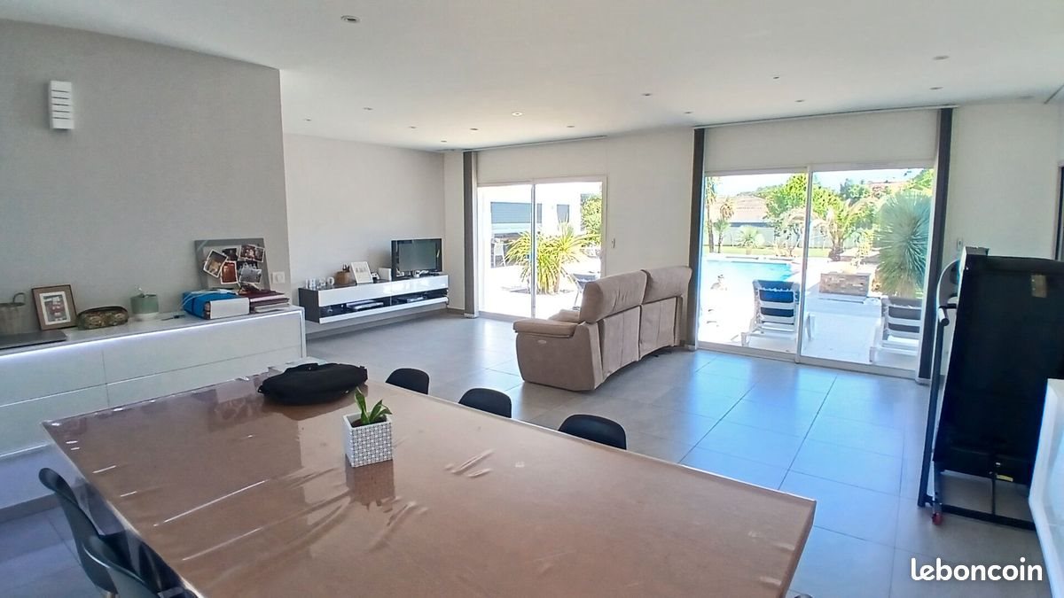 Maison à vendre, 177m², Villemade