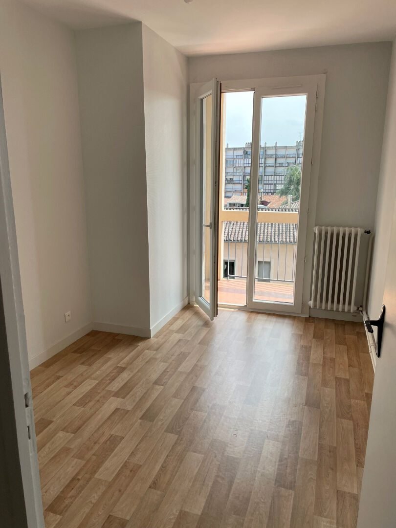 Appartement à louer, 59m², Montauban