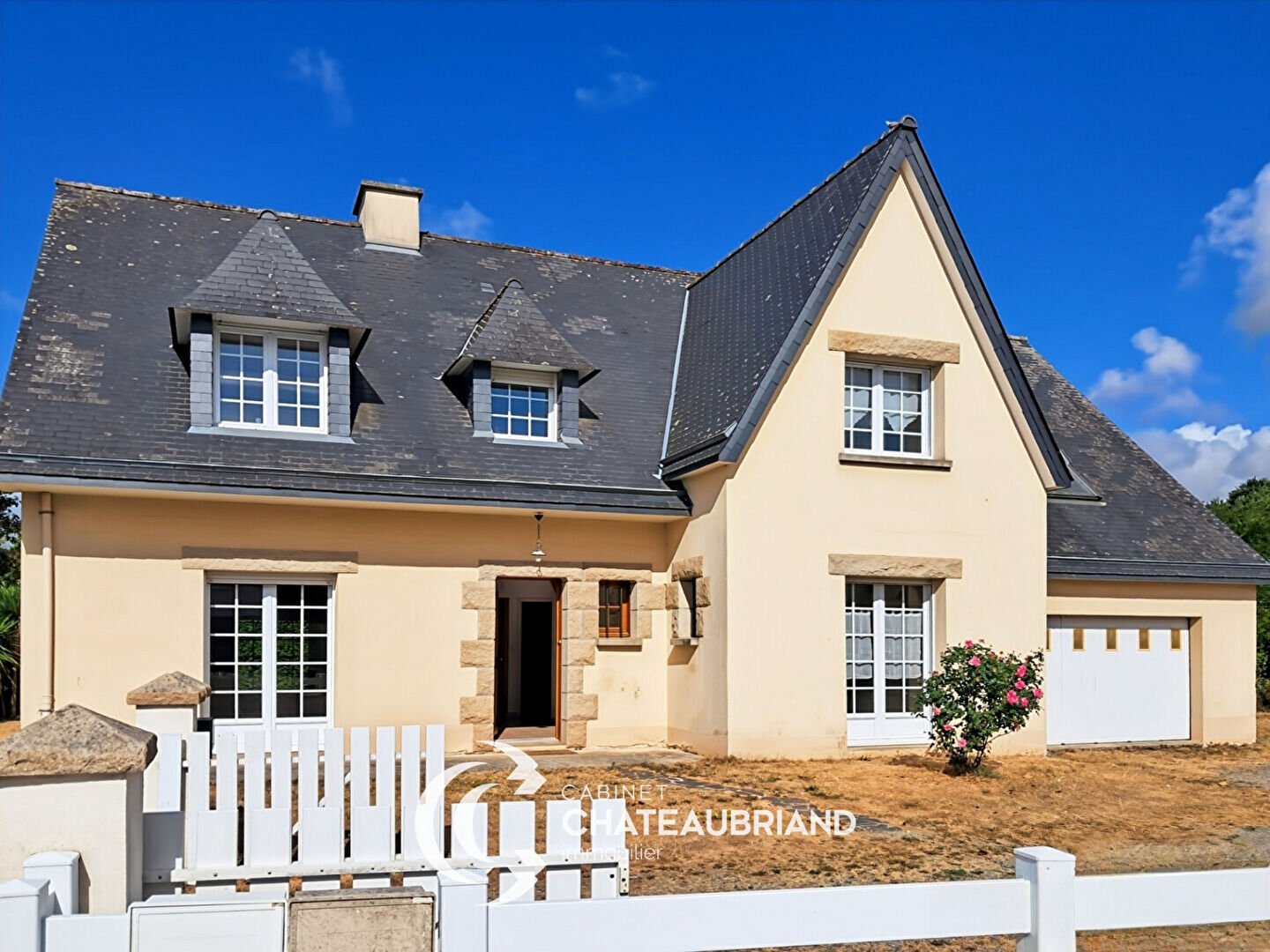Maison à louer, 159m², Chevaigné