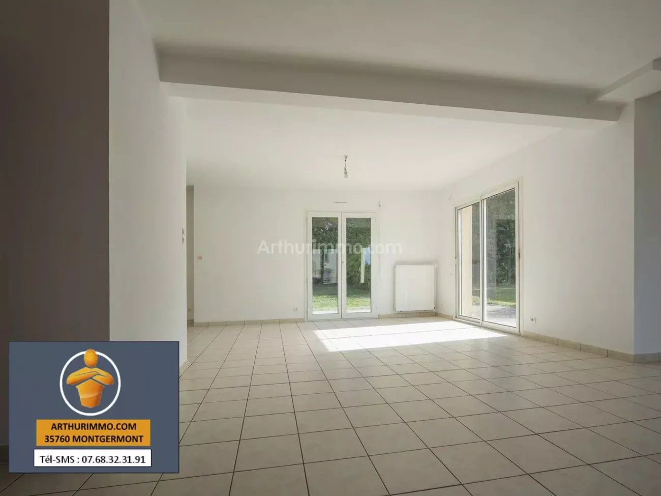 Maison à vendre, 1m², La Mézière