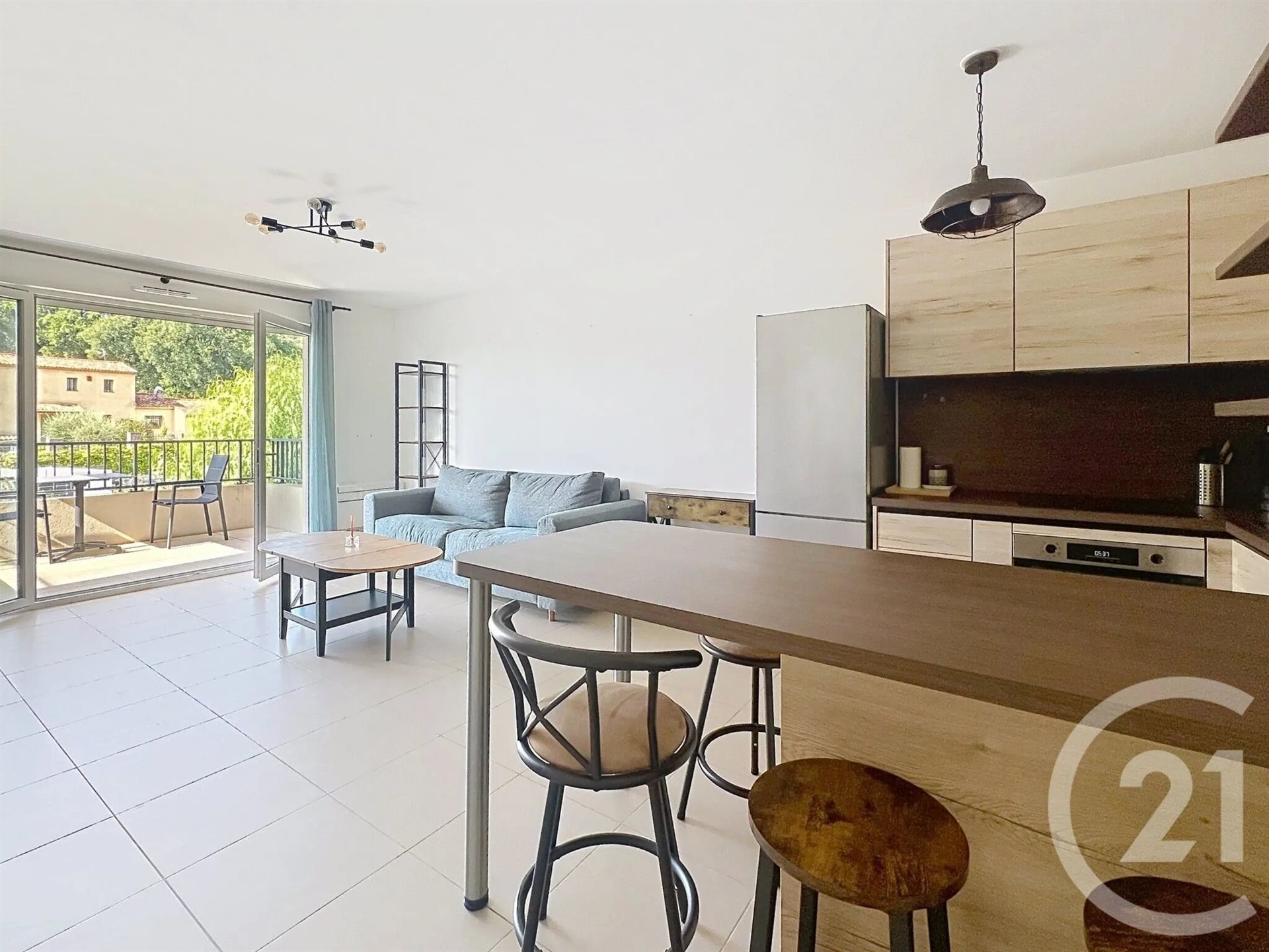 Appartement à louer, 44m², Saint-Jeannet