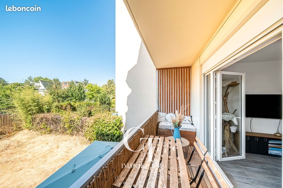 Appartement à louer, 74m², Fontenay-le-Fleury