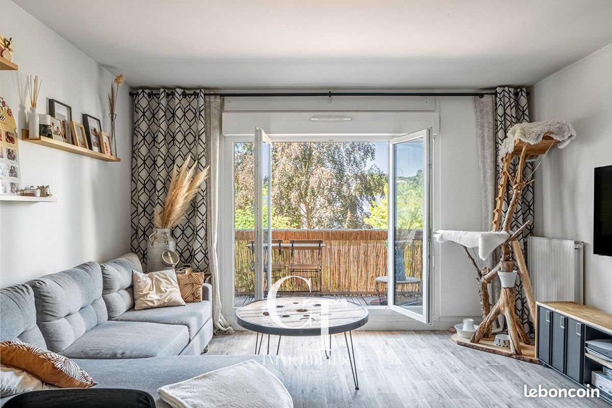 Appartement à louer, 74m², Fontenay-le-Fleury