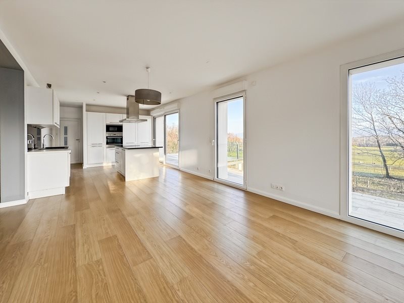 Maison à vendre, 234m², Divonne-les-Bains