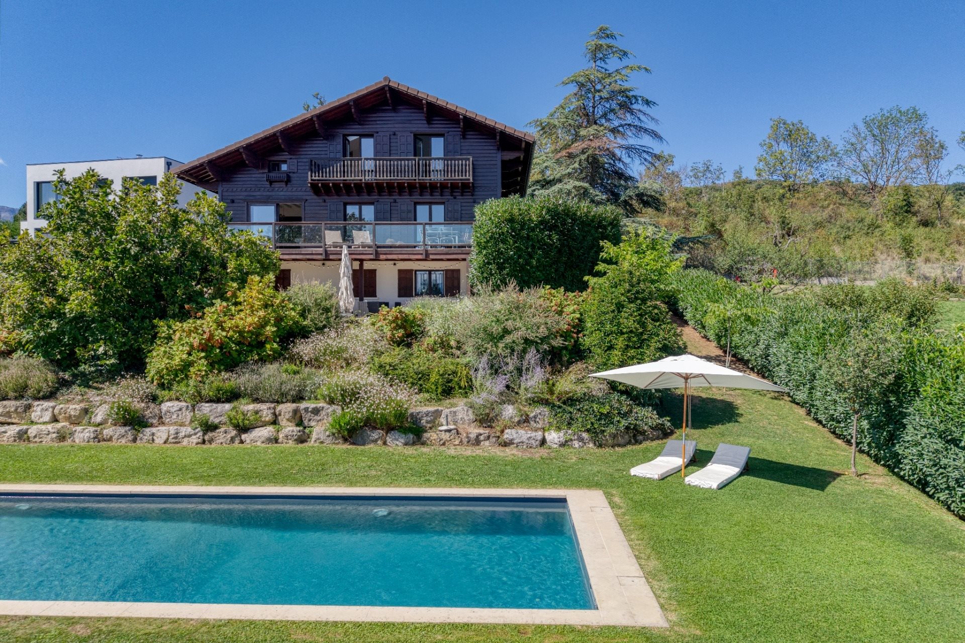 Maison à vendre, 223m², Grilly