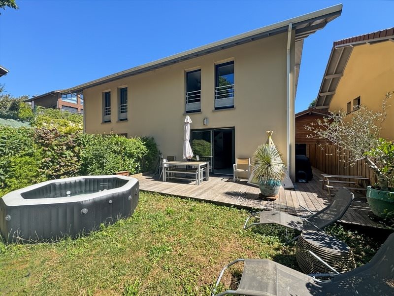 Maison à vendre, 127m², Divonne-les-Bains