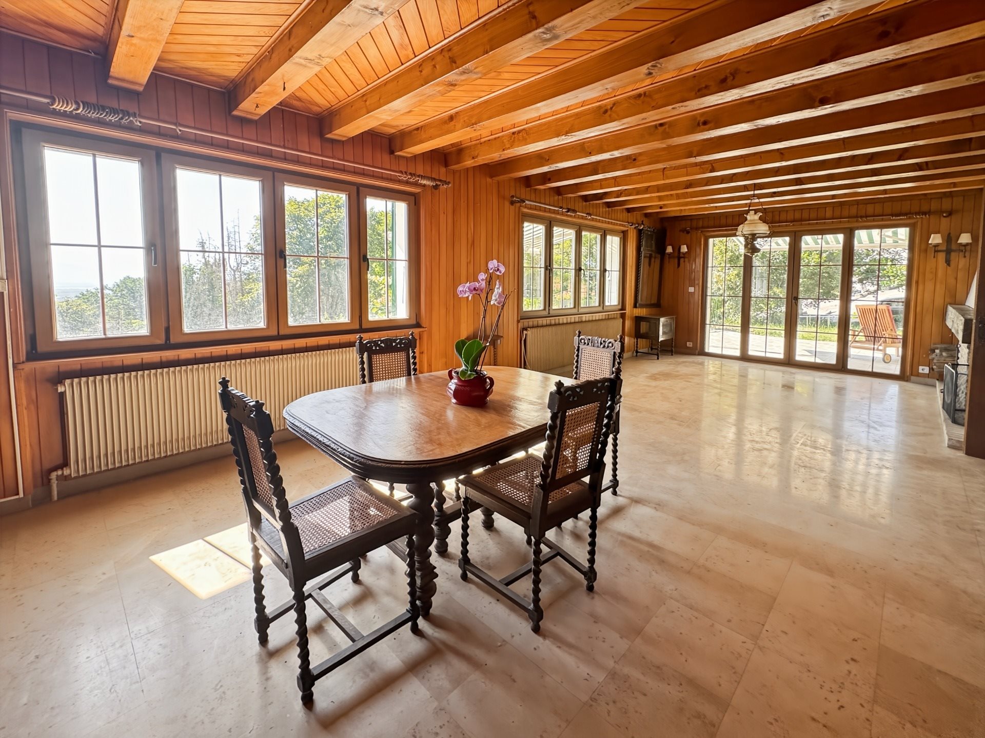 Maison à vendre, 250m², Gex