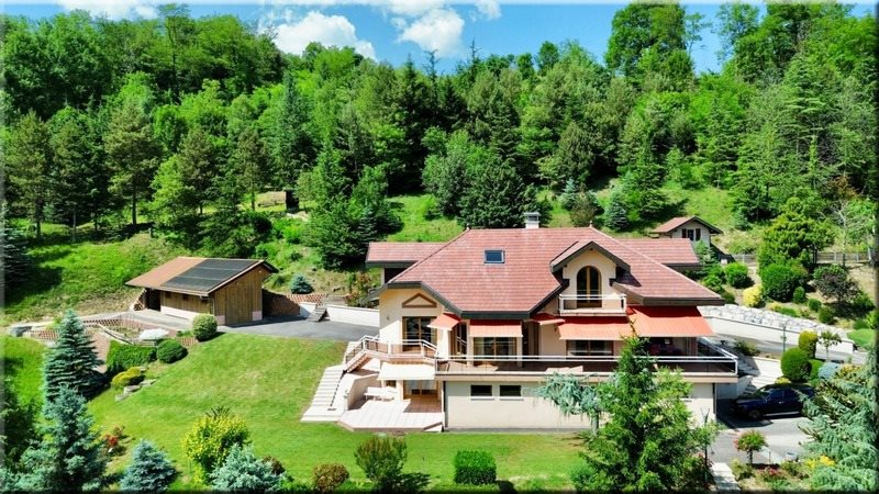 Maison à vendre, 295m², Frangy