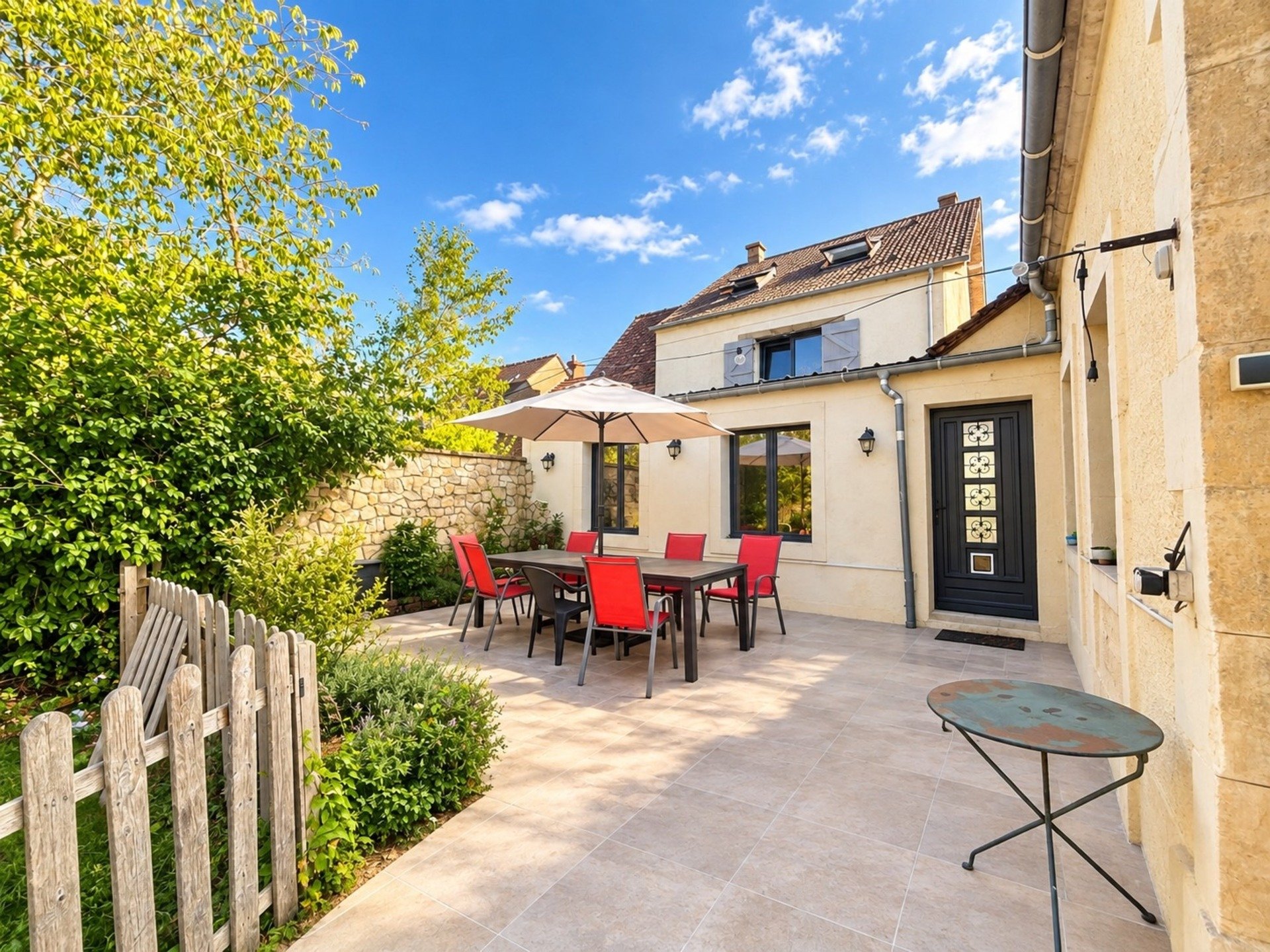 Maison à vendre, 165m², Nérondes