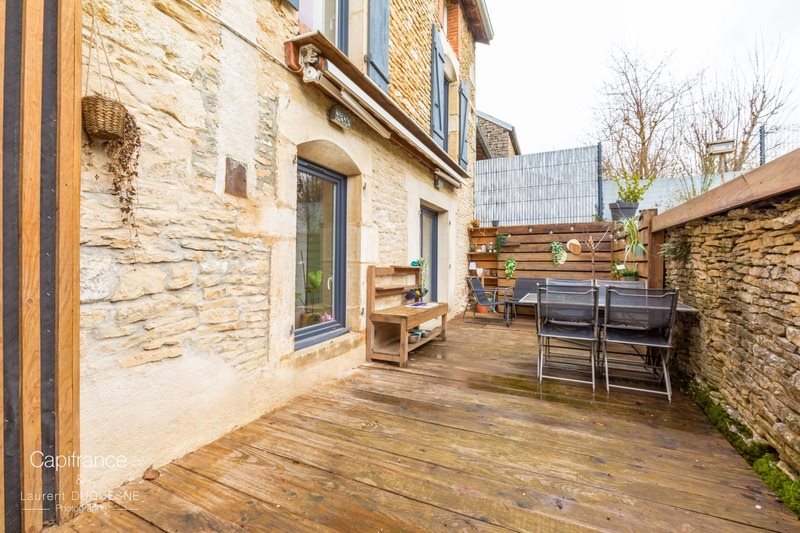 Maison à vendre, 170m², Selongey