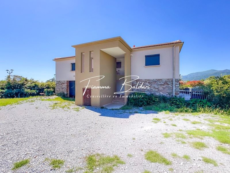 Appartement à louer, 63m², Lucciana
