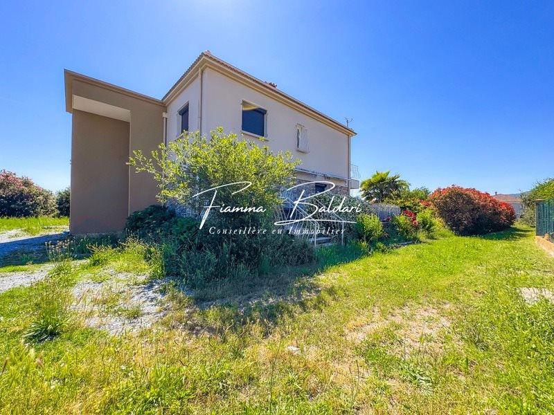 Appartement à louer, 63m², Lucciana