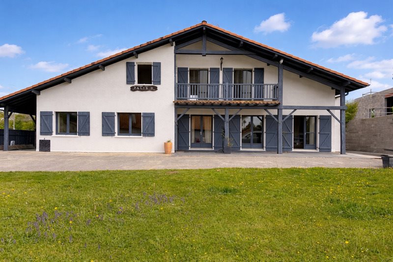 Maison à vendre, 240m², Biaudos