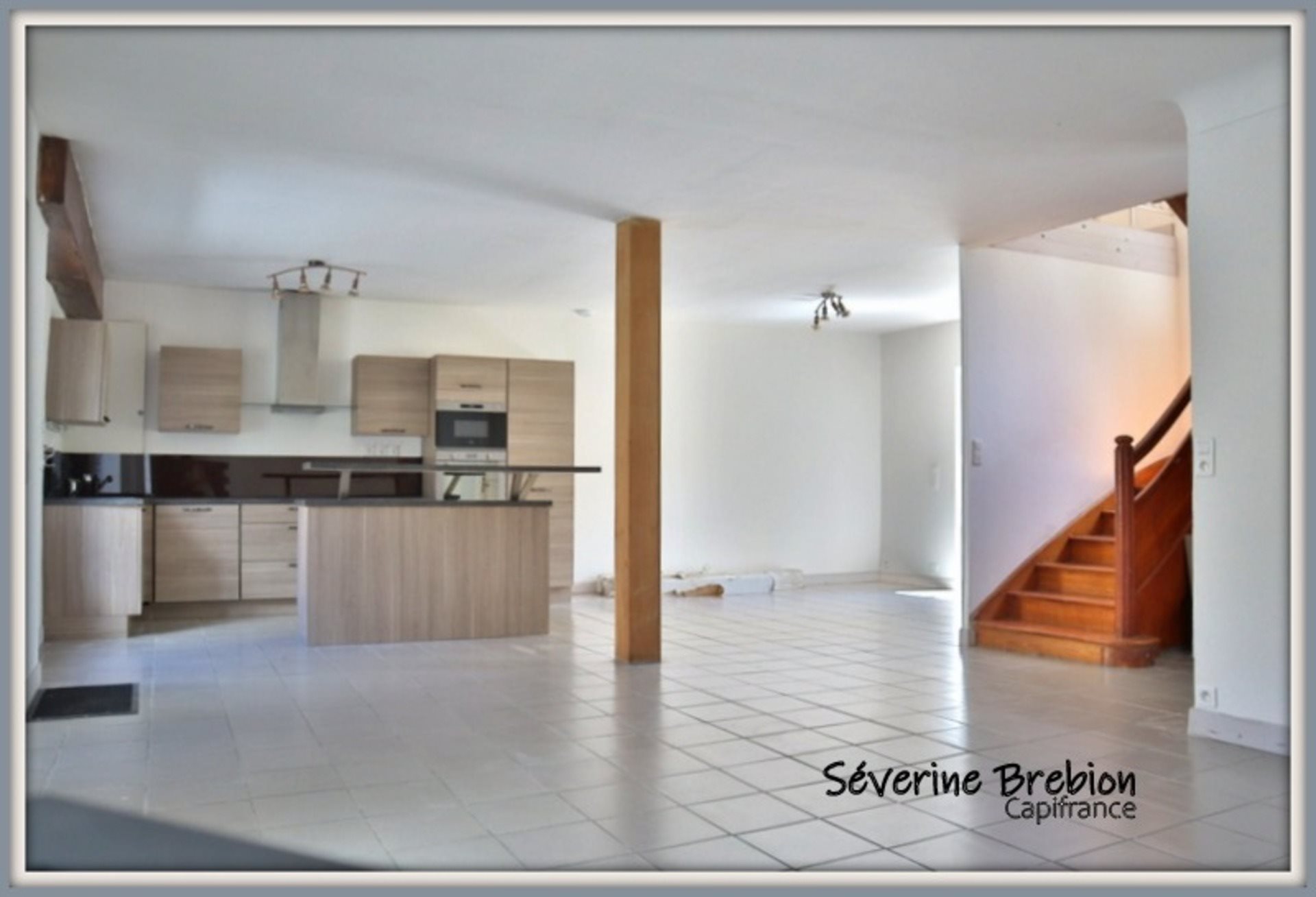 Maison à vendre, 128m², Viscomtat