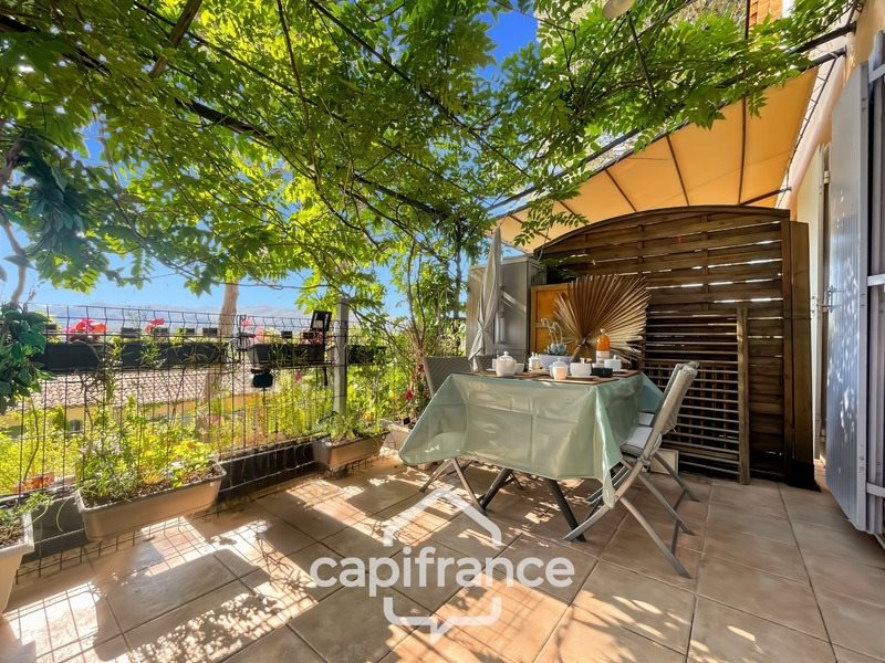 Maison à vendre, 76m², Mallemort