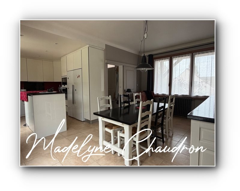 Maison à vendre, 104m², Lardy