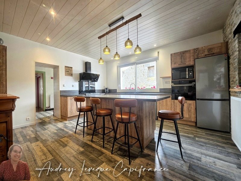 Maison à vendre, 187m², Saint-Hilaire-la-Palud