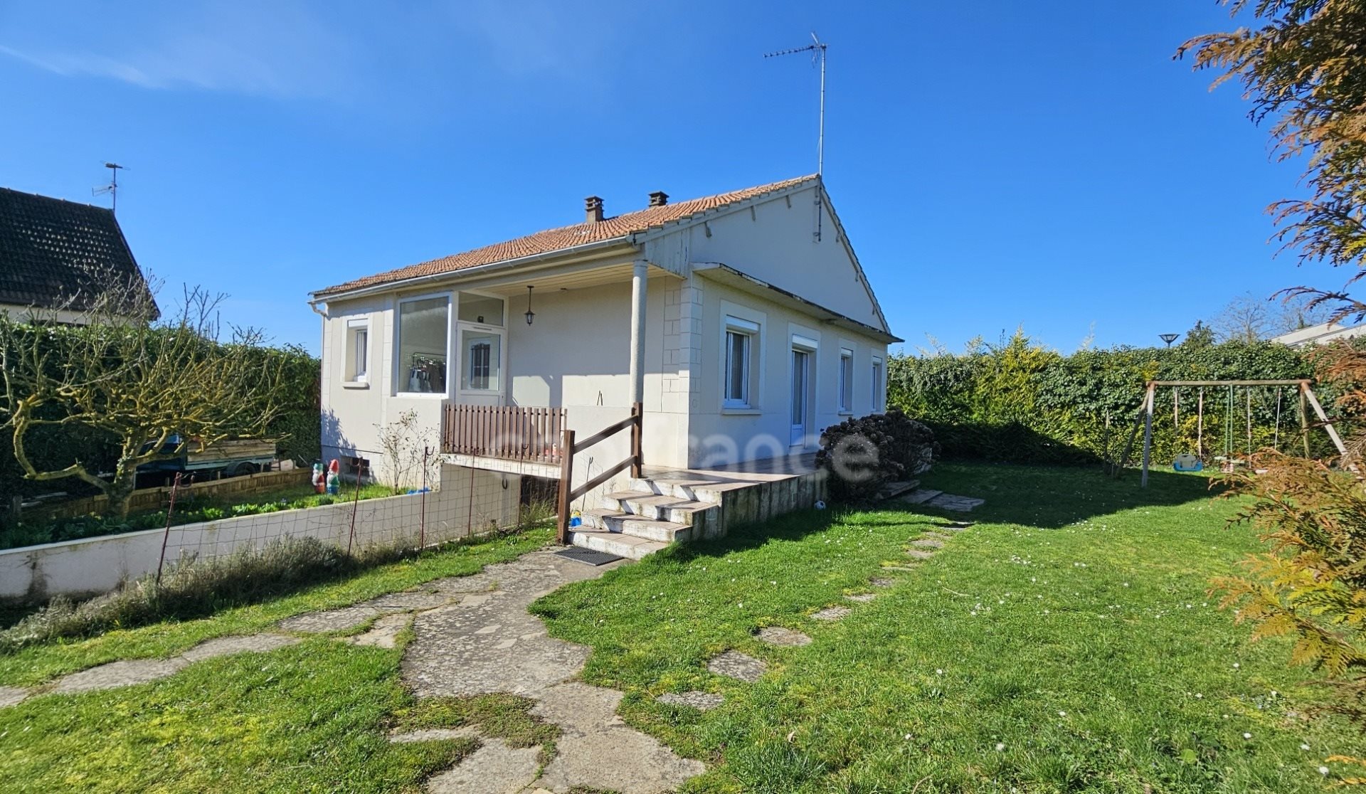 Maison à vendre, 75m², Sermaises
