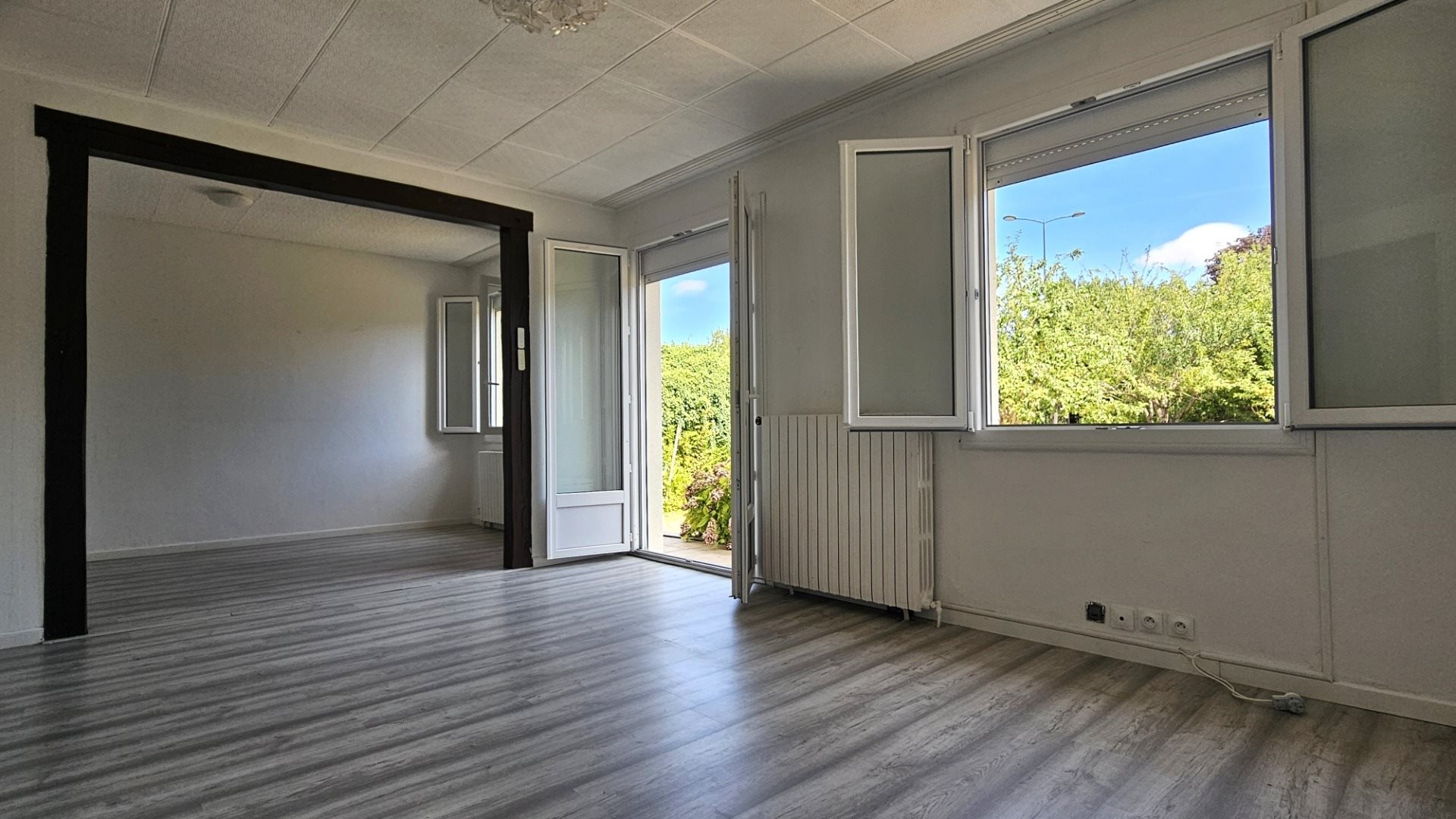 Maison à vendre, 75m², Sermaises