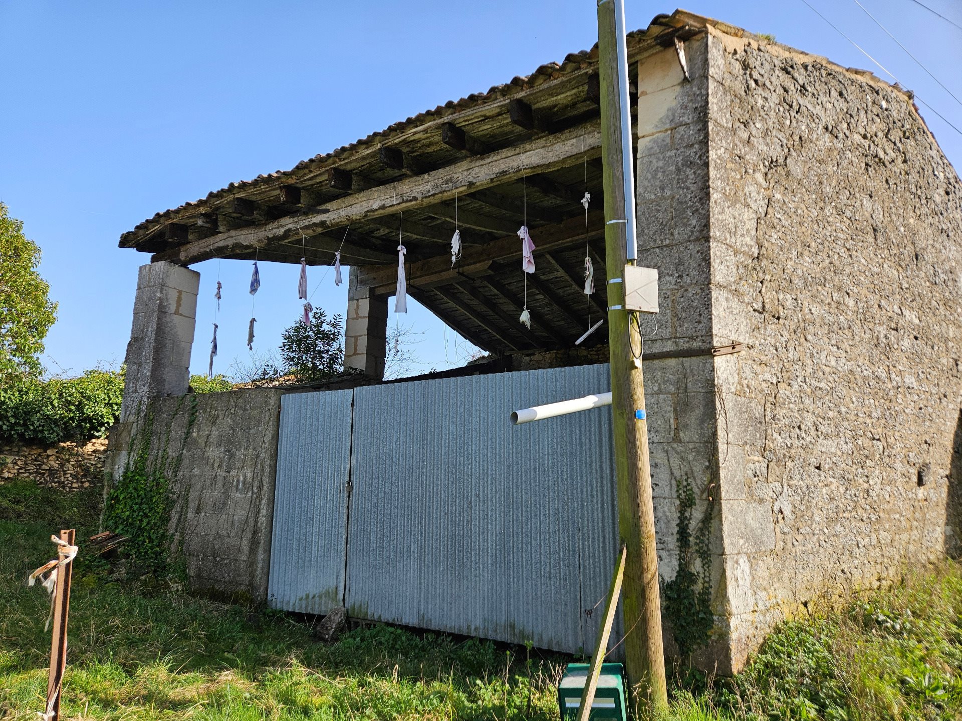 Maison à vendre, 48m², Saint-Dizant-du-Gua