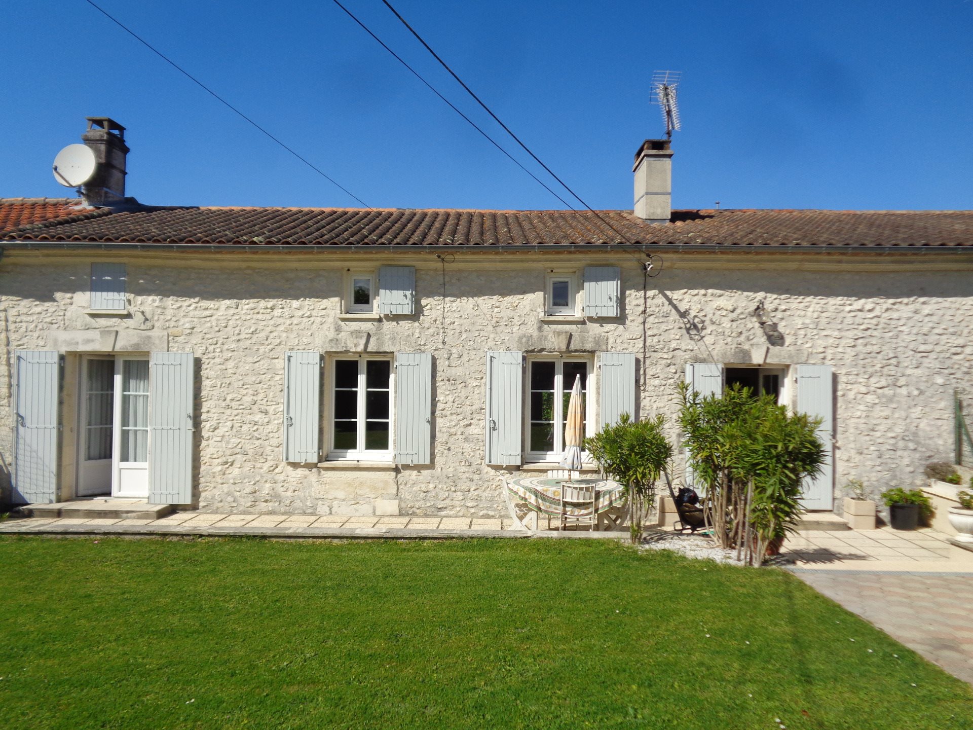 Maison à vendre, 163m², Saint-Ciers-du-Taillon