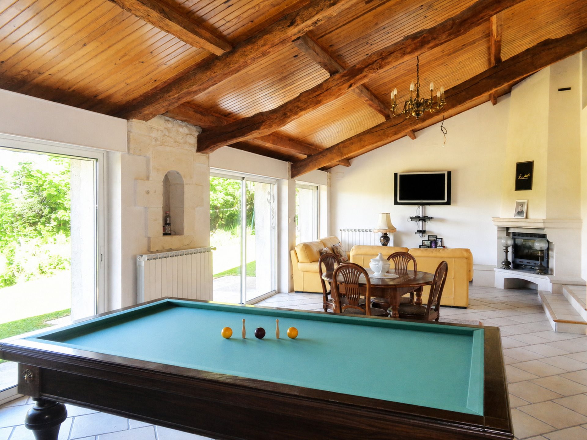 Maison à vendre, 163m², Saint-Ciers-du-Taillon