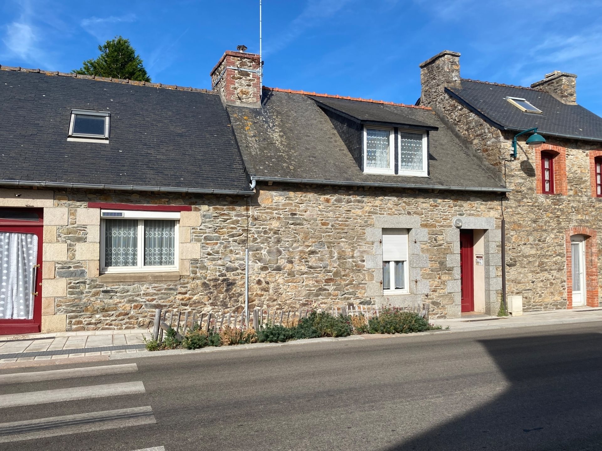 Maison à vendre, 111m², Ploëzal