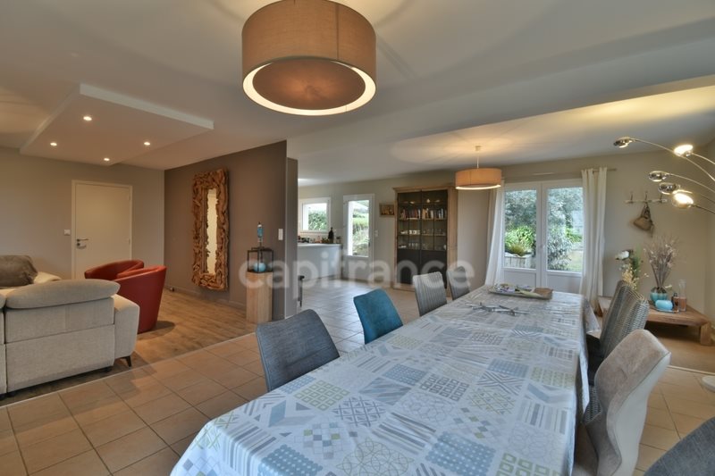 Maison à vendre, 191m², Kerbors