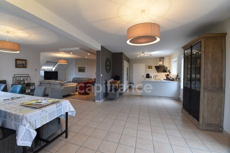 Maison à vendre, 191m², Kerbors