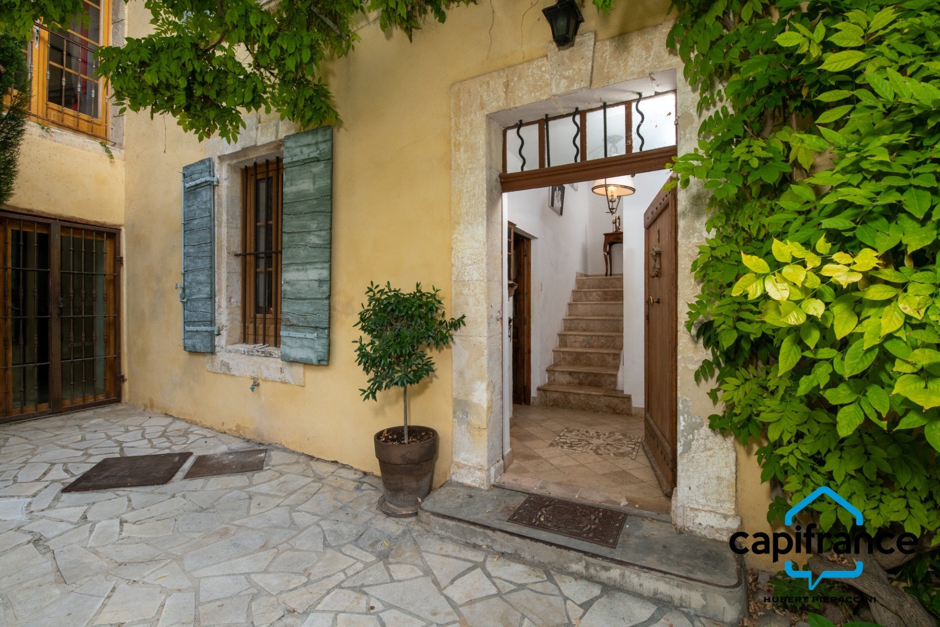 Maison à vendre, 210m², Mallemort