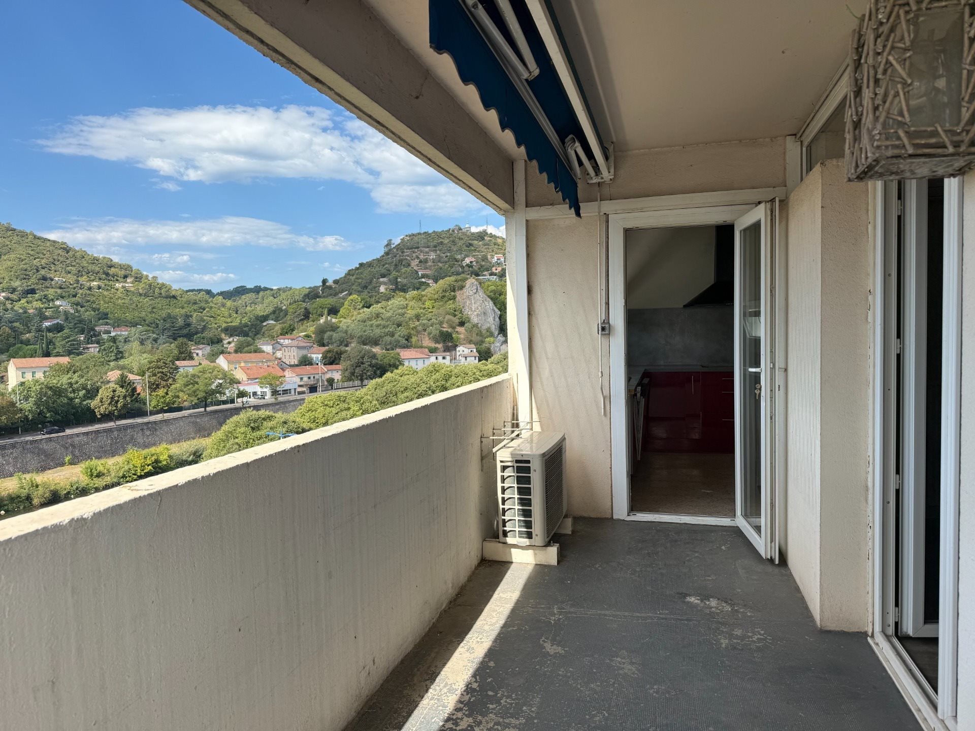 Appartement à vendre, 81m², Alès