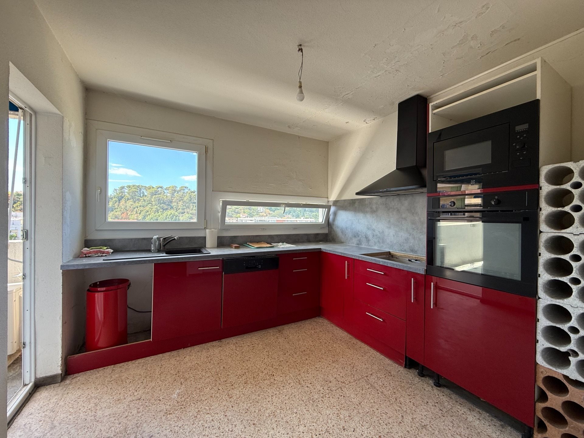 Appartement à vendre, 81m², Alès