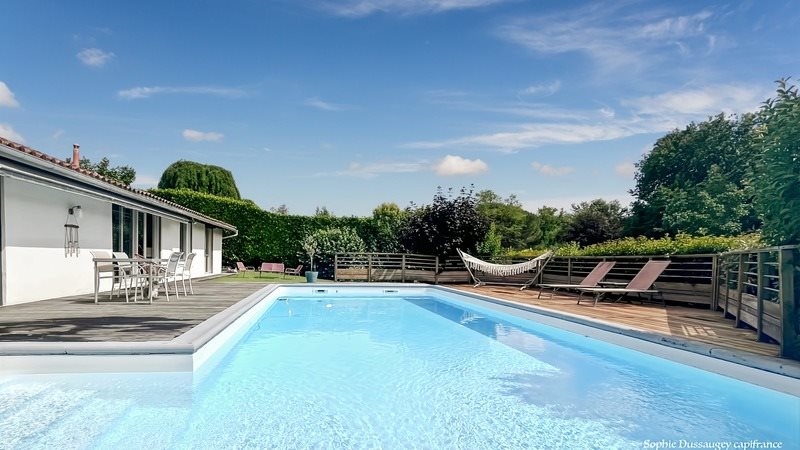 Maison à vendre, 136m², Yvrac