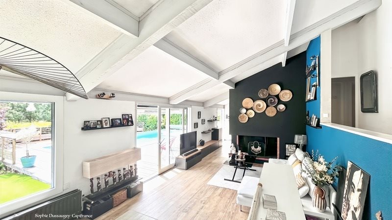 Maison à vendre, 136m², Yvrac