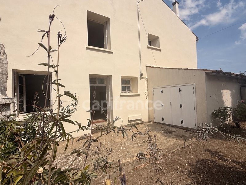 Maison à vendre, 102m², Mauzé-sur-le-Mignon